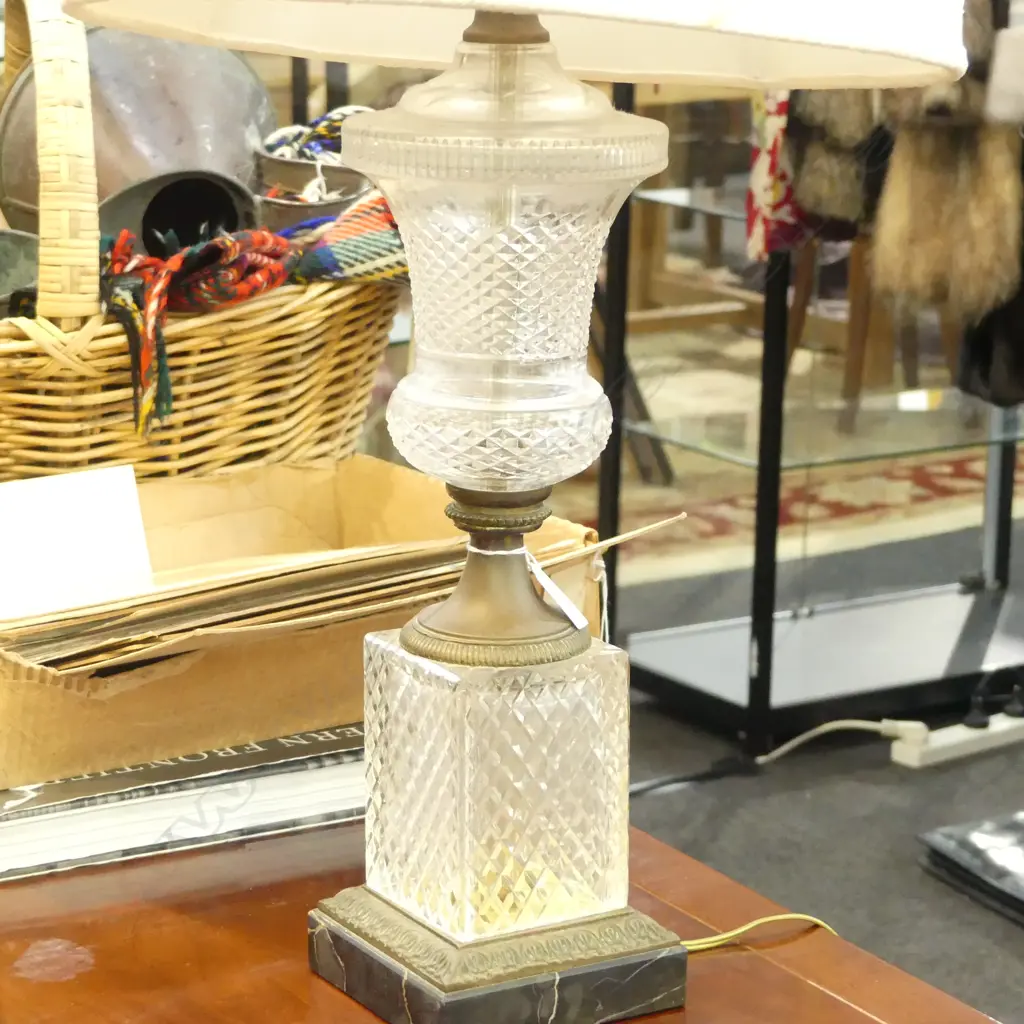 CONTINENTAL CUT GLASS TABLE LAMP H760MM Image 1++