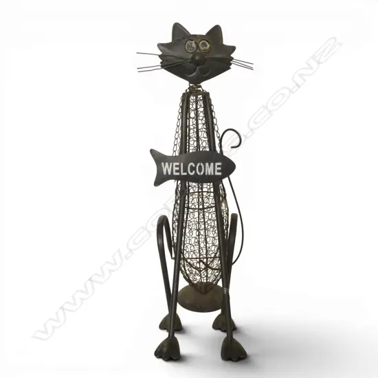 BLACK METAL CAT w. WELCOME SIGN H.615mm