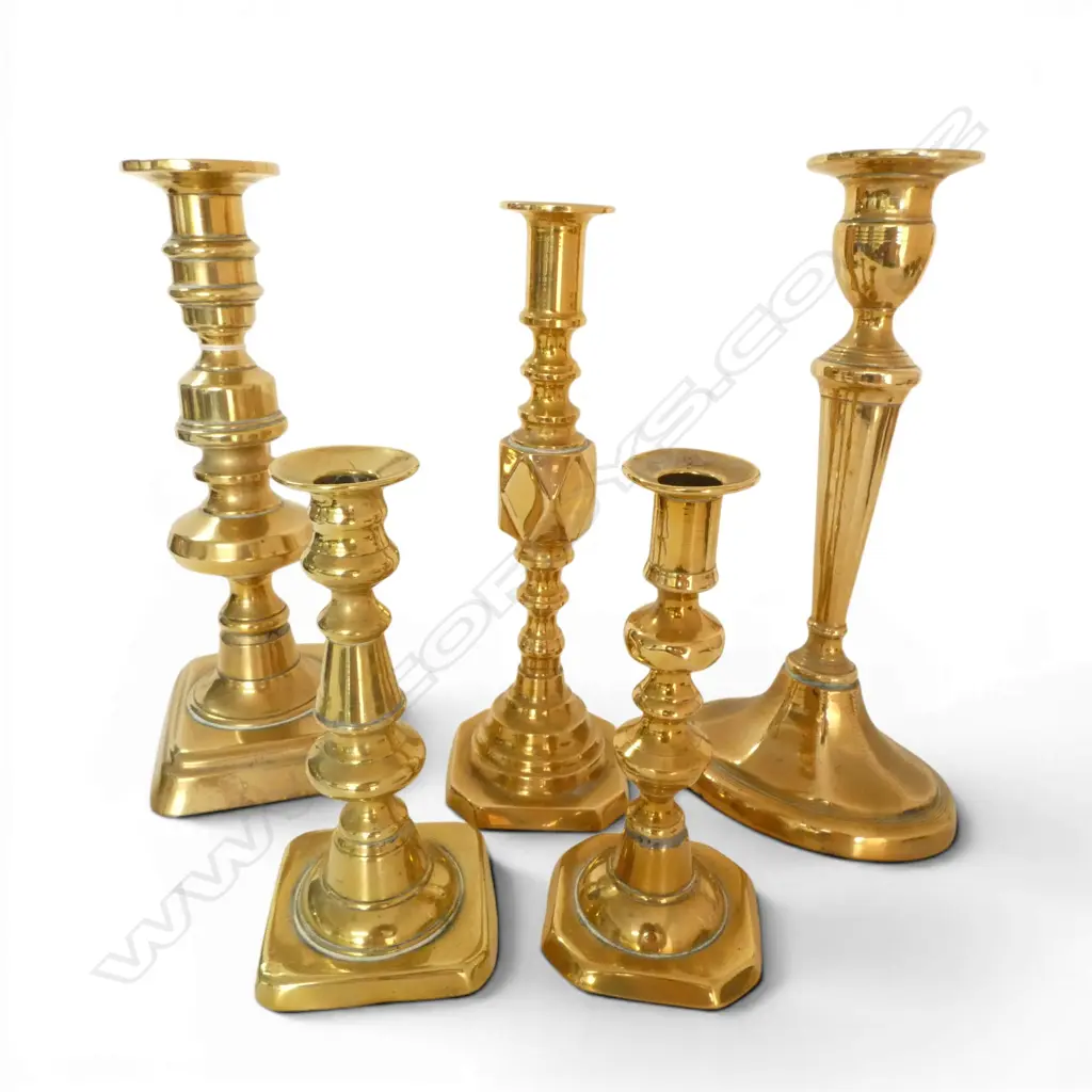 5 BRASS COLUMN CANDLESTICKS. 3 Victorian. Tallest H.260mm Image 1++