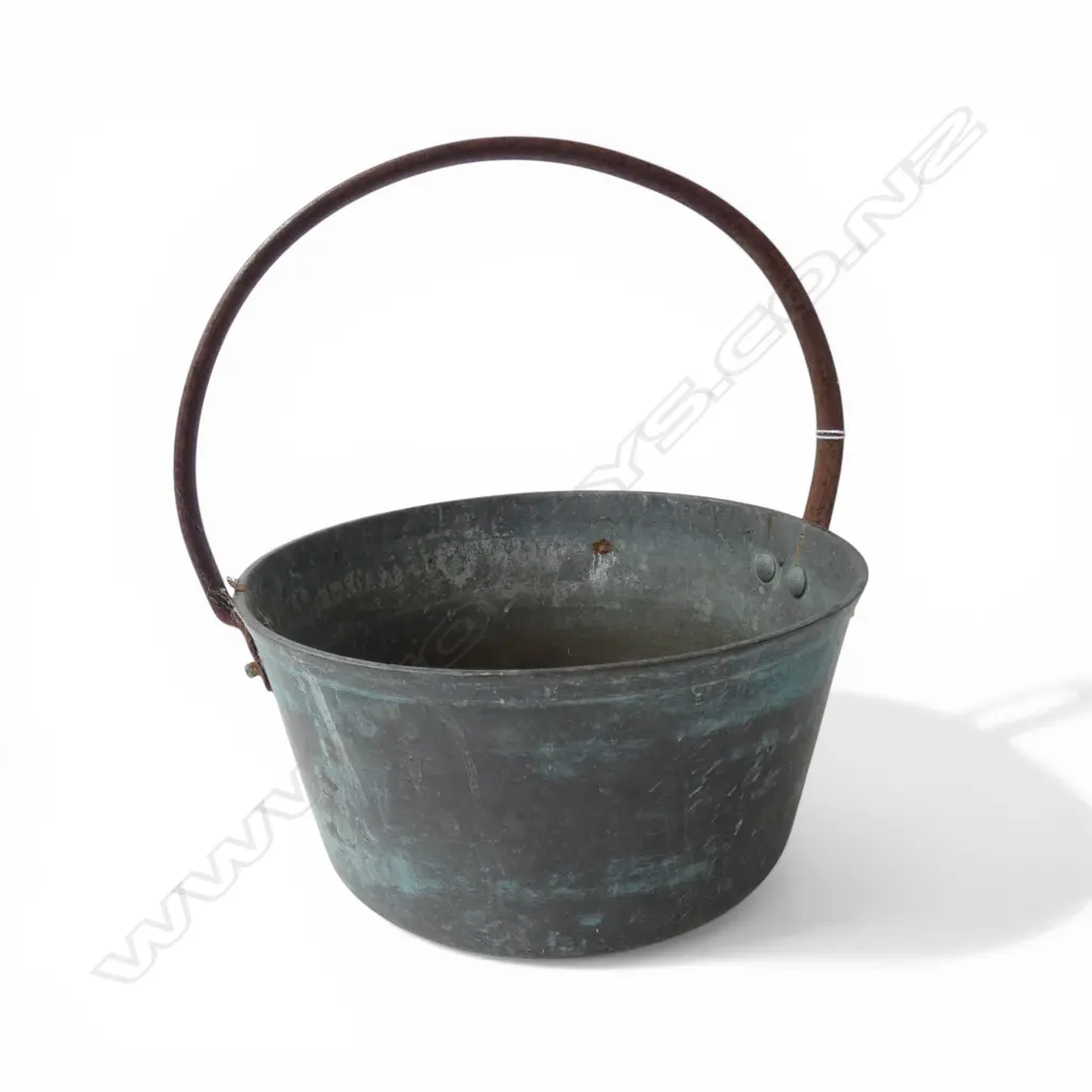 VINTAGE SMALL HEAVY BRASS PRESERVE PAN IRON HANDLE DIA240MM Image 1++