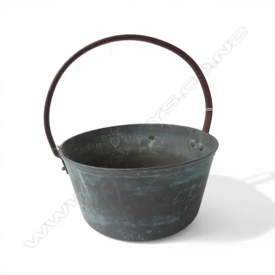 VINTAGE SMALL HEAVY BRASS PRESERVE PAN IRON HANDLE DIA240MM