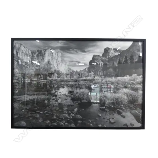 STRATI HORVATOS 'EL CAPITAN' PIGMENT PRINT 900 X 1350mm