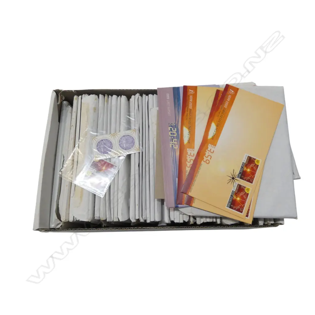 ASST. FIRST DAY COVERS + NZ MINT STAMPS ETC BULK LOT ISSUES FROM PHILATELIC BUREAU Image 1++