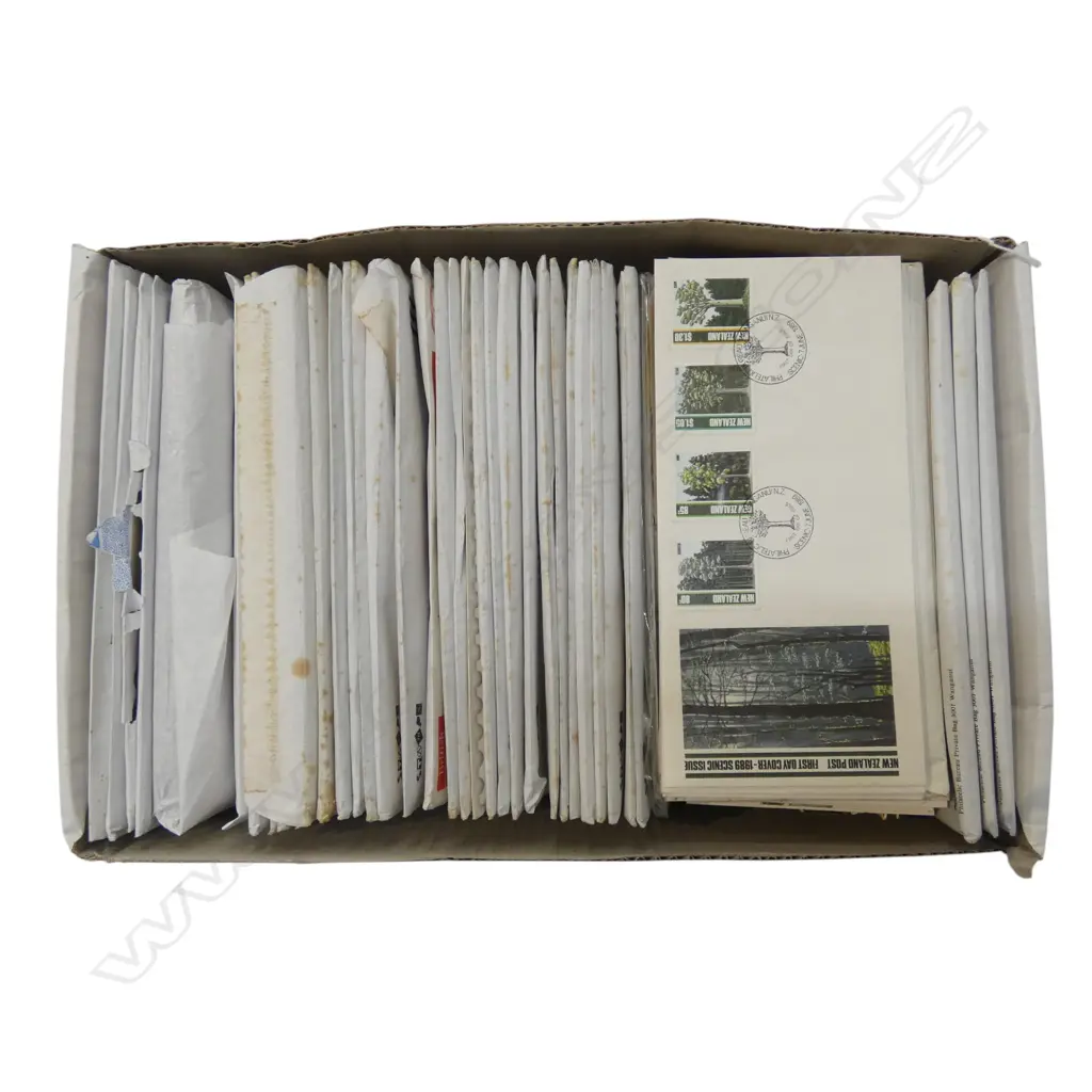 ASST. FIRST DAY COVERS + NZ MINT STAMPS ETC BULK LOT ISSUES FROM PHILATELIC BUREAU Image 1++