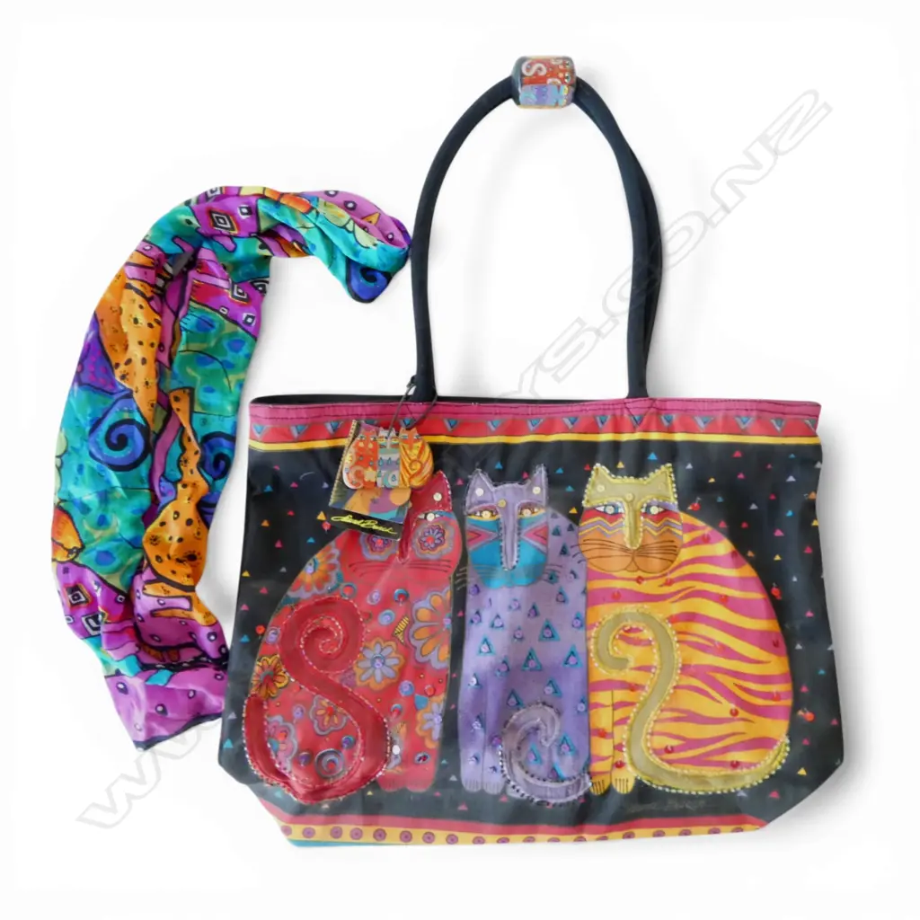 LAUREL BURCH BAG W.470mm & SCARF Image 1++