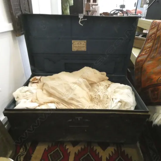 CURTAINS & LINENS IN OLD TIN TRUNK W.920mm