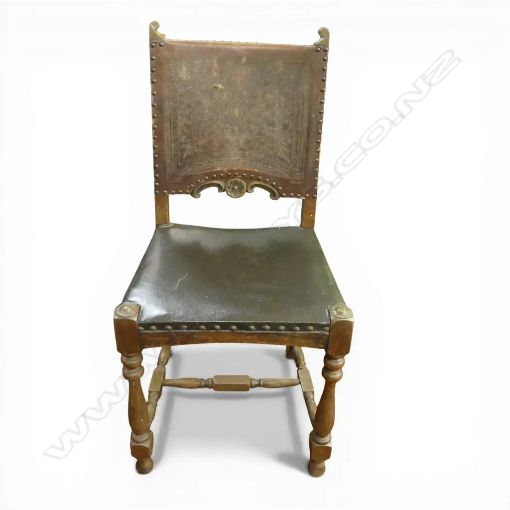 ANTIQUE CHAIR, LEATHER UPHOLSTERY Image 1++