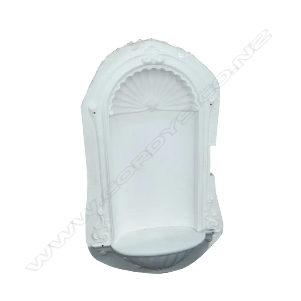 MOULDED PLASTER INSET WALL BRACKET H1160MM Image 1++