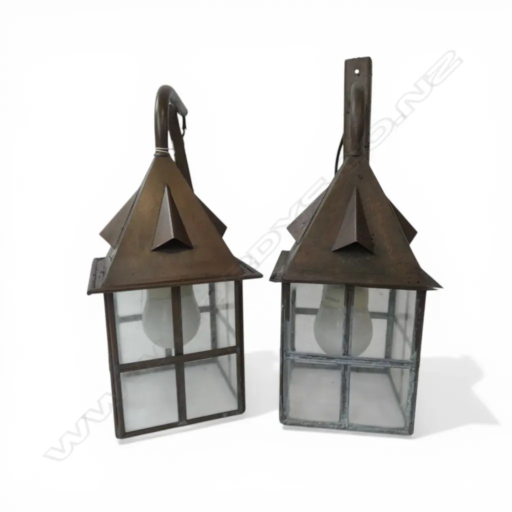 PR OF COPPER OUTDOOR LIGHTS Image 1++
