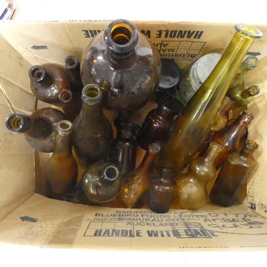 COLLECTION OF VINTAGE BROWN BOTTLES 25 PLUS
