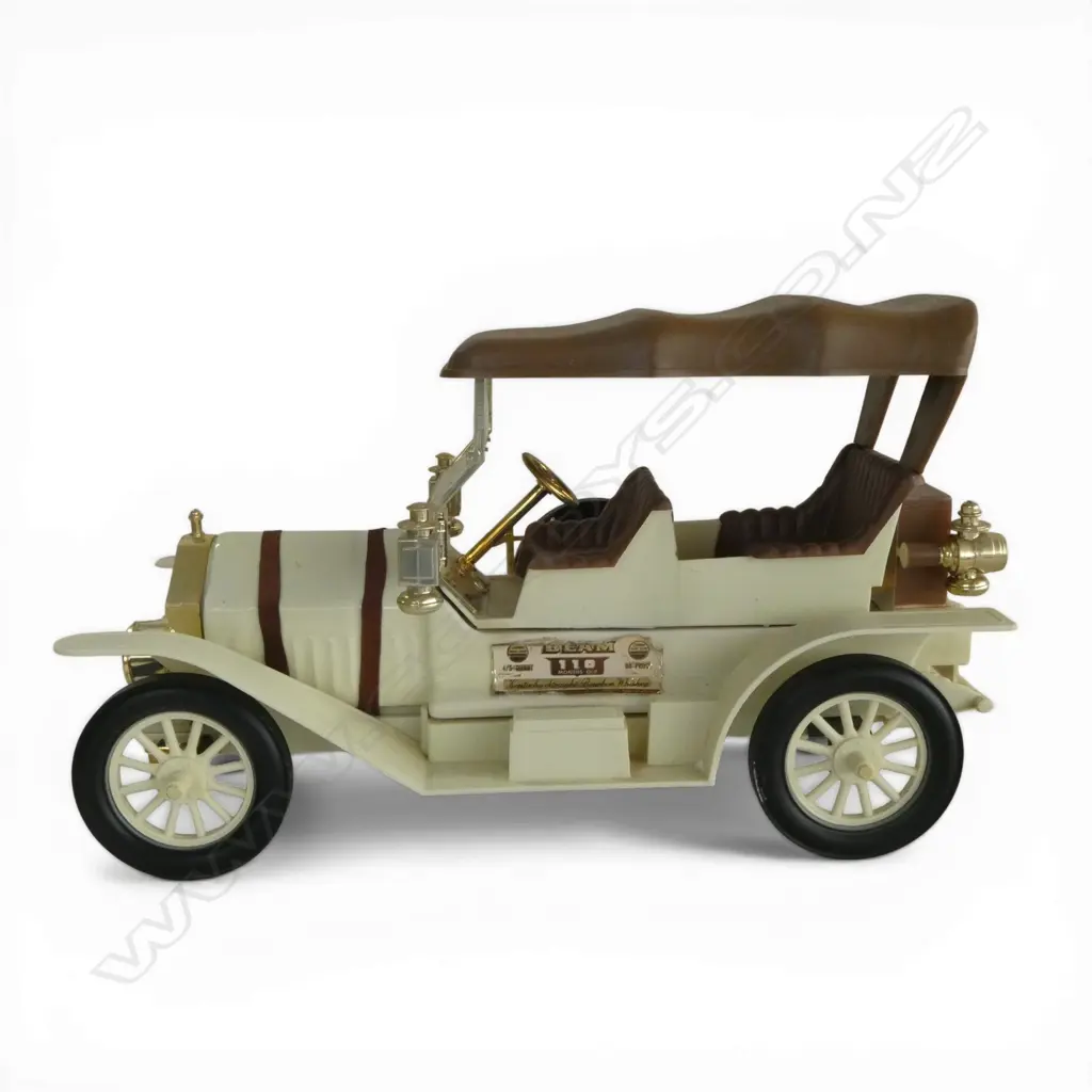 JIM BEAM DECANTER VINTAGE CAR 'The Thomas Flyer' Image 1++