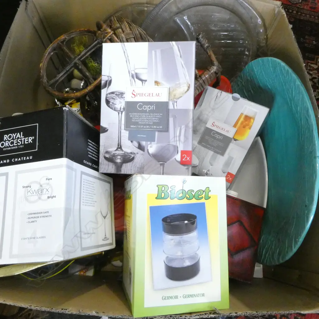 ASST. KITCHENWARE ETC Image 1++