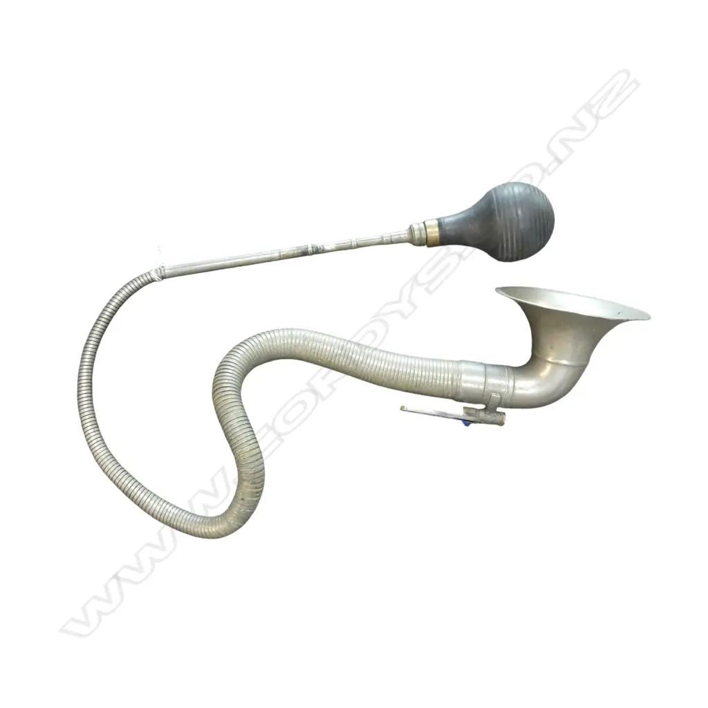 VINTAGE BOA CONSTRICTOR CAR HORN L1750 OFF R/ROYCE Image 1++