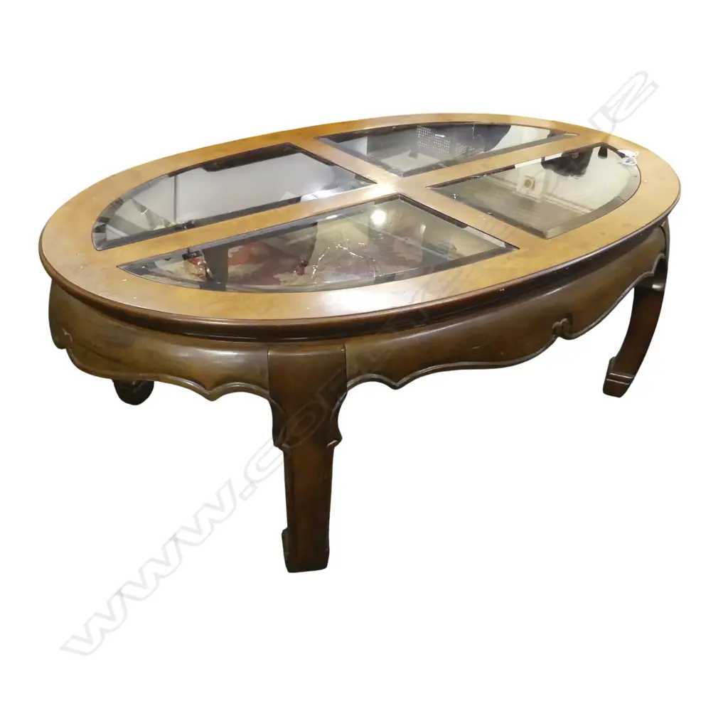 ORIENTAL & 4 SECTION GLASS TOP 1220x730x440mm Image 1++