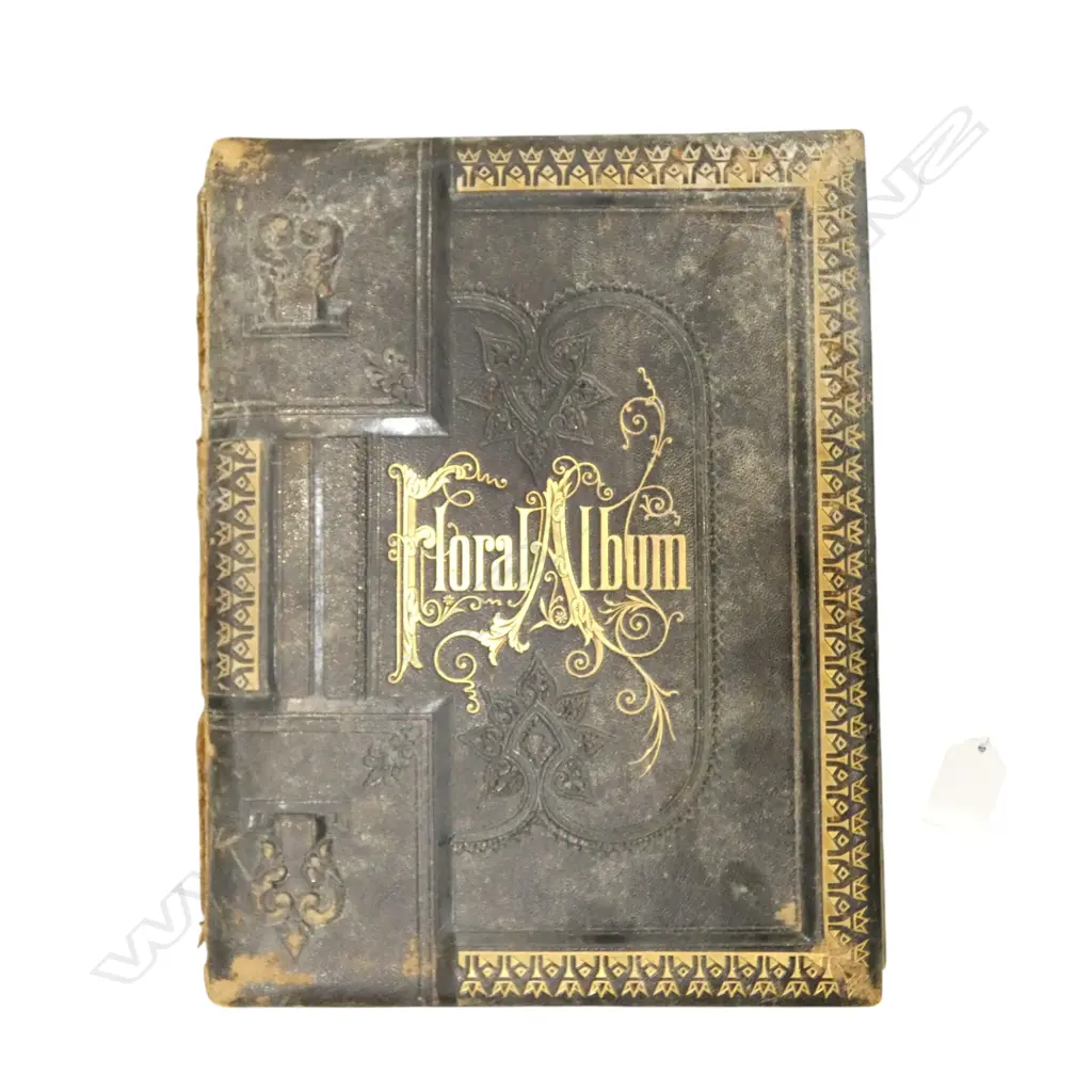 ANTIQUE PHOTO ALBUM Image 1++