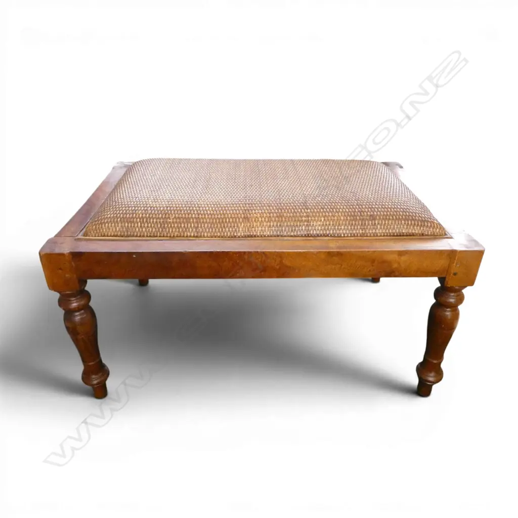 WOODEN STOOL 780x505x420mm Image 1++