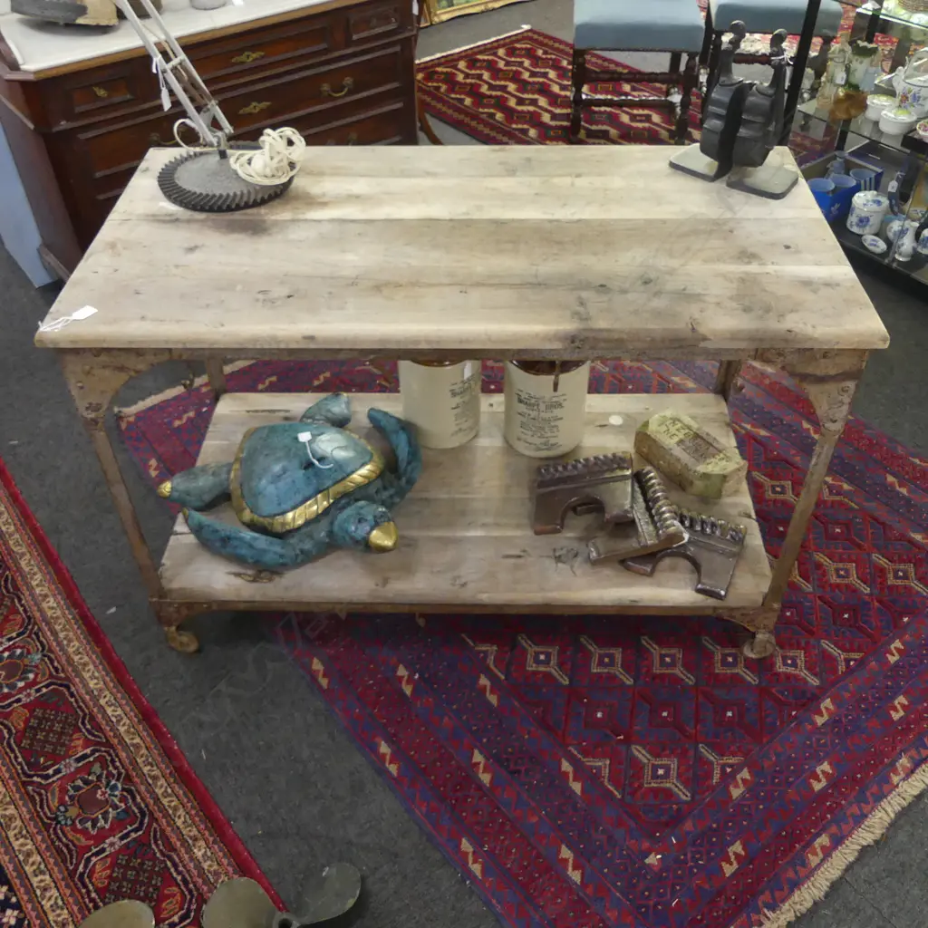 INDUSTRIAL STYLE TROLLEY TABLE 1270x640x830mm Image 1++