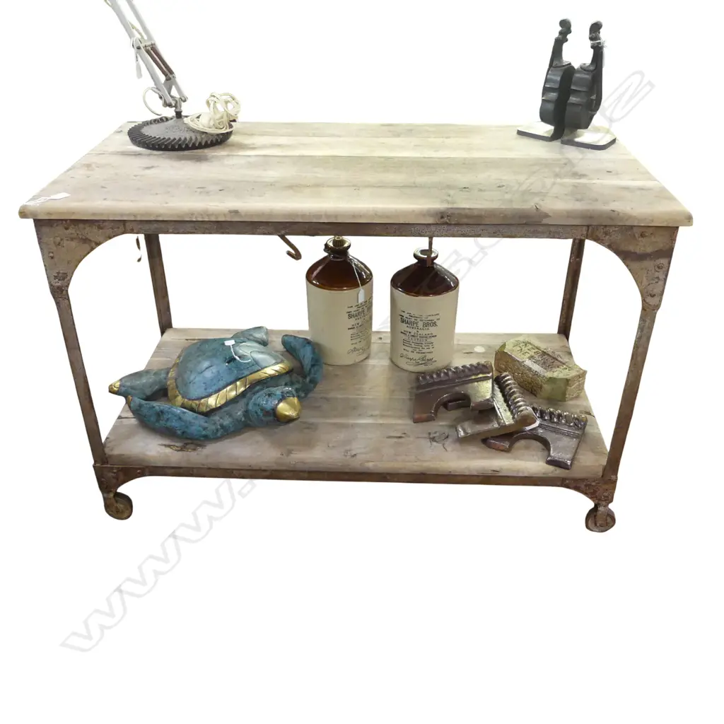 INDUSTRIAL STYLE TROLLEY TABLE 1270x640x830mm Image 1++