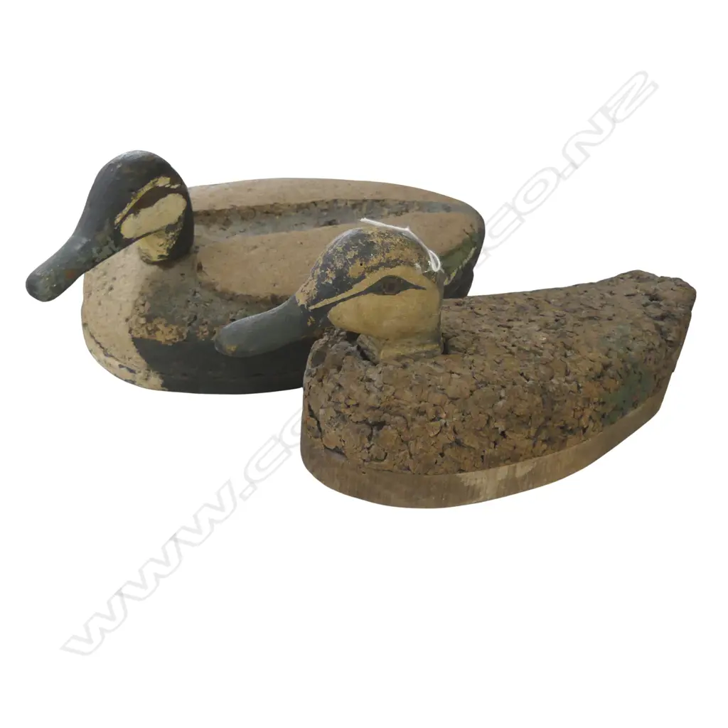 2 CORK DUCK DECOYS L.320mm Image 1++