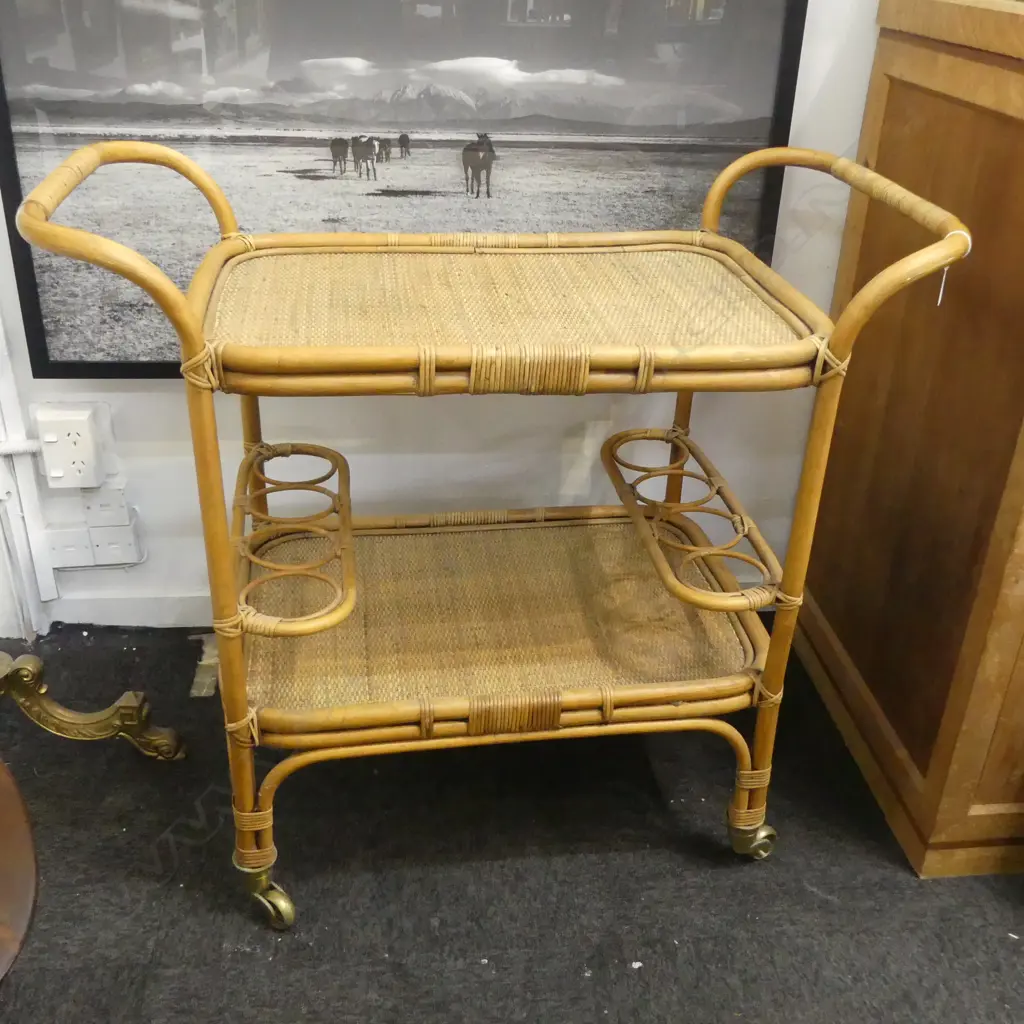 CANE DRINKS TROLLEY W.900mm Image 1++