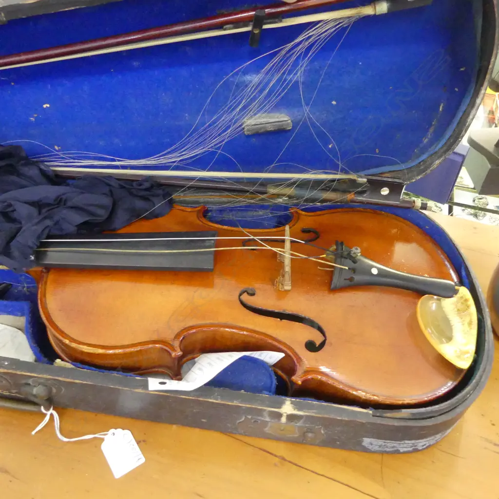 CASED VIOLIN BY JAMES OMOND, STROMNESS SCOTLAND 1900 FULL SIZE STRAD MODEL L.600mm Image 1++