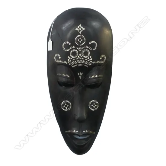 WOODEN MASK w. MoP INLAY H.510mm