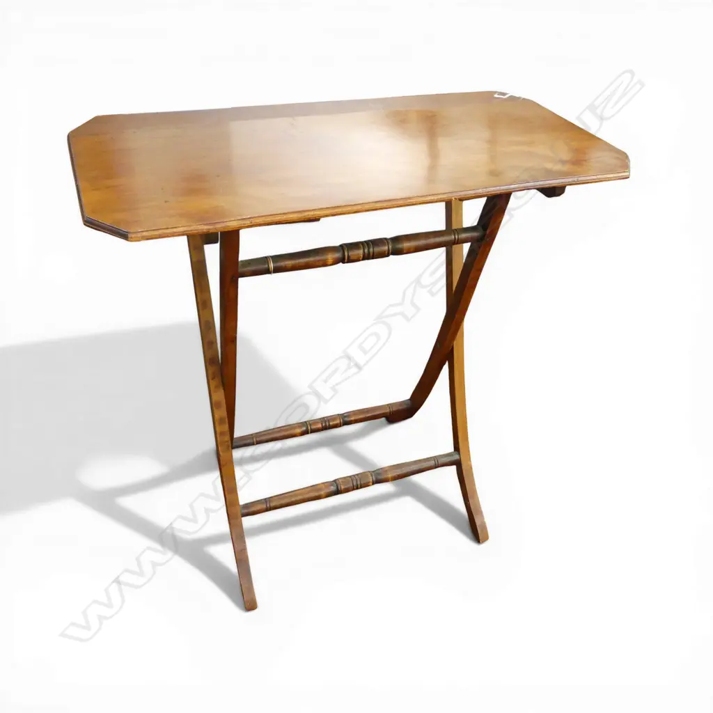 ANTIQUE FOLDING TABLE W.765mm Image 1++