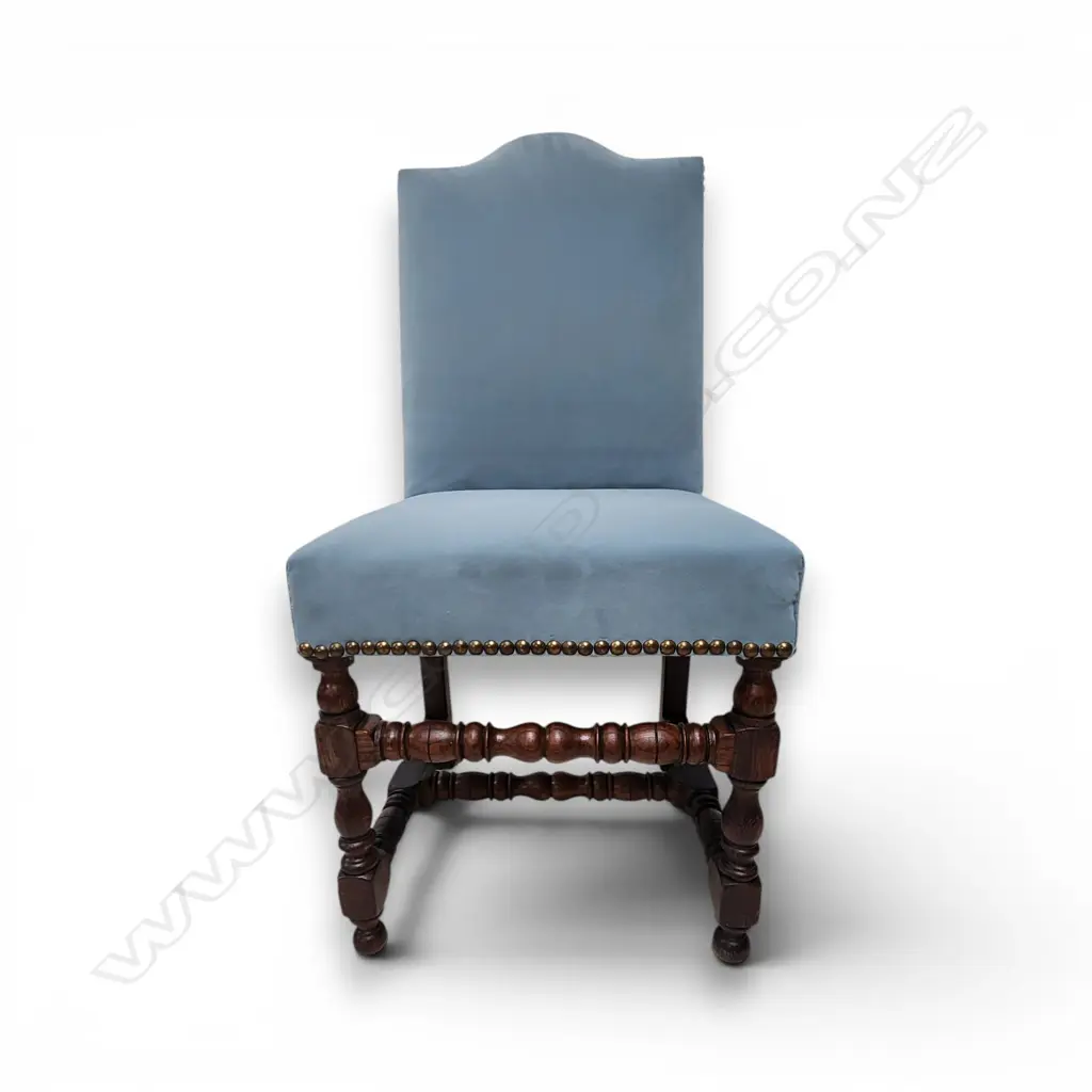 PR VINTAGE OAK JACOBEAN STYLE BEDROOM CHAIRS H1000MM Image 1++