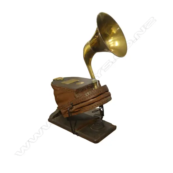 VICTORIAN SIEBE GORMAN & Co. FIRE SIREN. Mahogany leather & brass w plaques.  refurbished