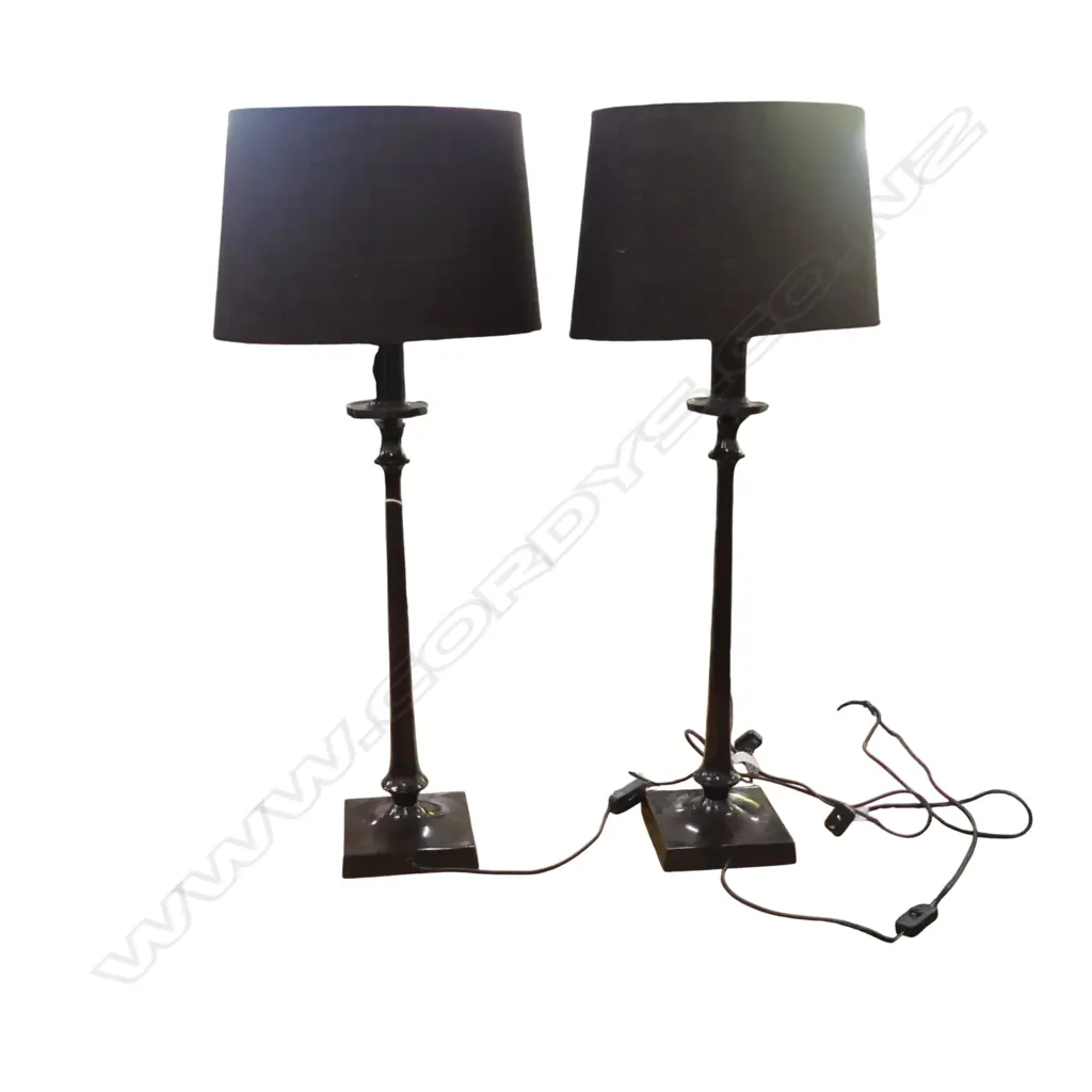 PR MODERN METAL 'PAREX' TABLE LAMPS, EX CC INTERIORS H.830mm Image 1++