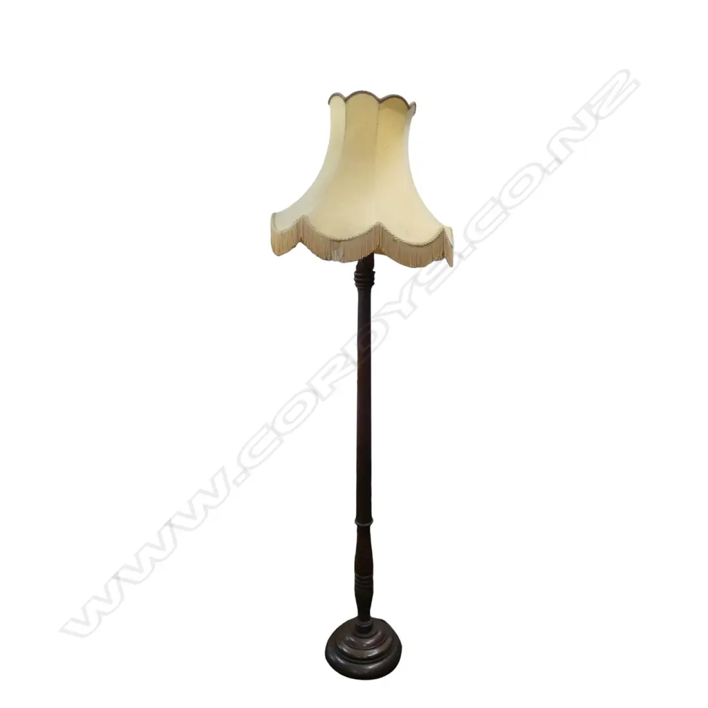 1940S OAK STANDARD LAMP H. 1900mm Image 1++