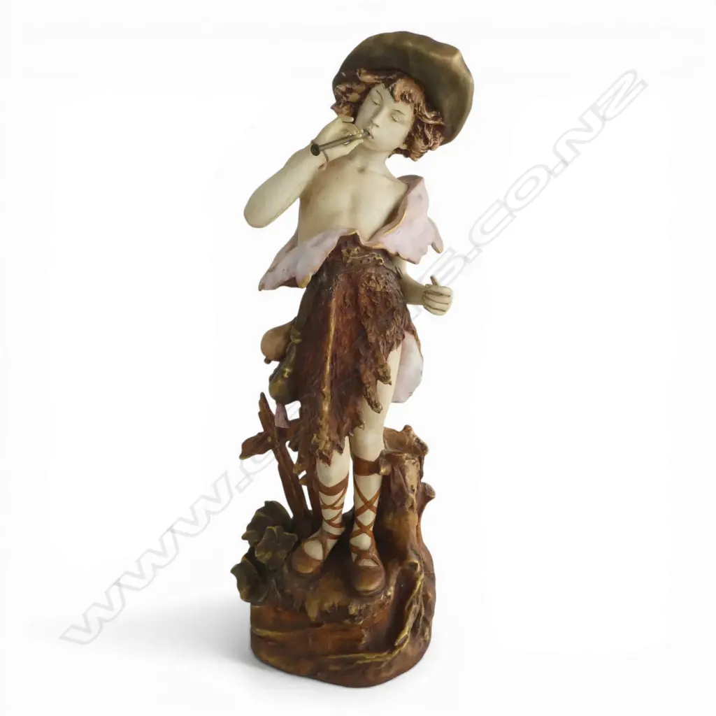 AMPHORA BOY PLAYING PIPE H.610mm Image 1++