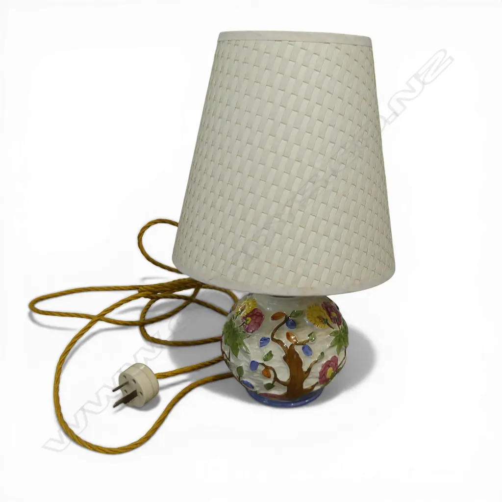 ENGLISH CHINA TABLE LAMP H.330mm Image 1++