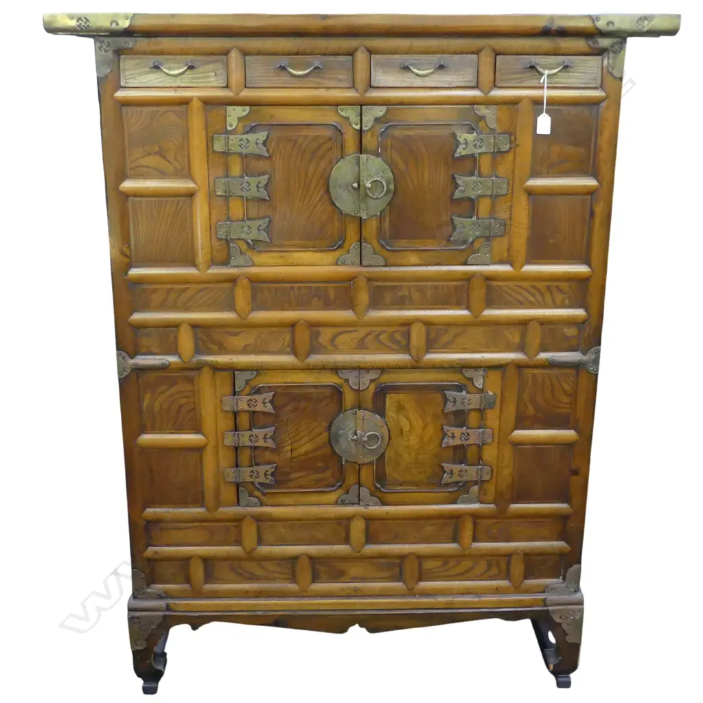 ORIENTAL CABINET 1135x450x1435mm Image 1++