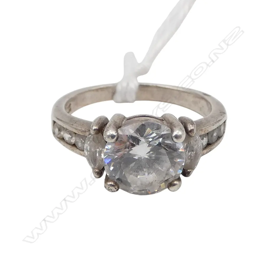 SILVER & CZ stamped LGE DRESS RING Image 1++