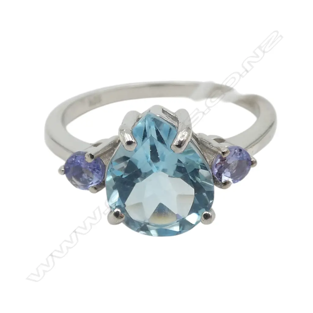 SILVER TANZANITE AND BLUE TOPAZ RING Image 1++