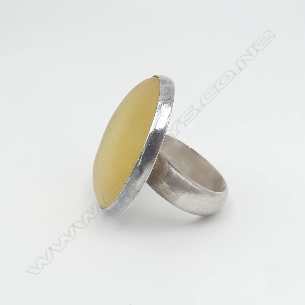 ILSE MARIE ERL DESIGNER RING silver & glass over gold leaf 24.67gms SIZE R Image 1++
