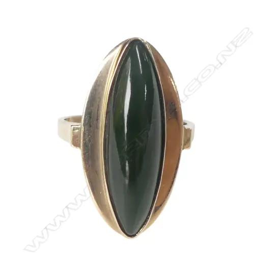 9CT GREENSTONE RING, 6.1gms SIZE P ( stone 25mm x 7mm)