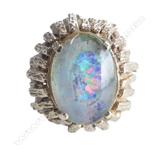 9ct GOLD & OPAL RING 8.21gms A/F OPAL SIZE L