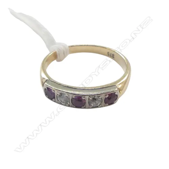 9ct GOLD ART DECO 3 RUBY? & 2 CZ ETURNITY RING 2.4gms SIZE K