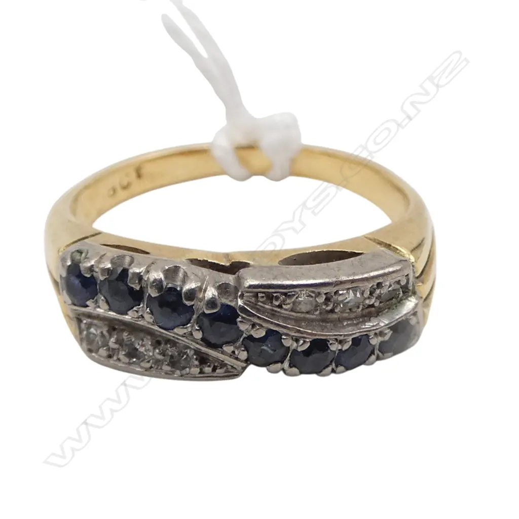 18ct GOLD SAPPHIRE & DIAMOND RING 4.56gms SIZE L Image 1++