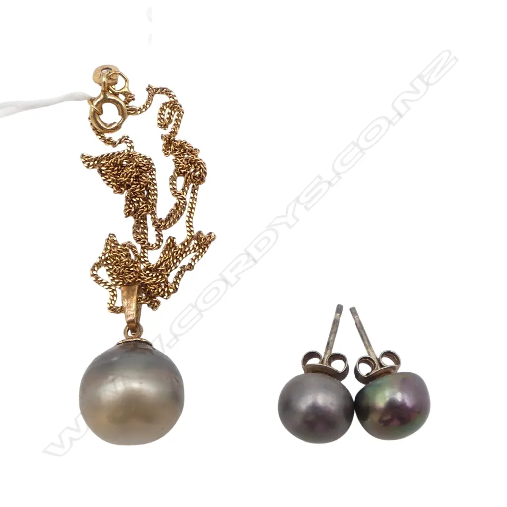 BLACK PEARL 9CT PENDANT NECKLACE + PR EARRINGS (925) Image 1++
