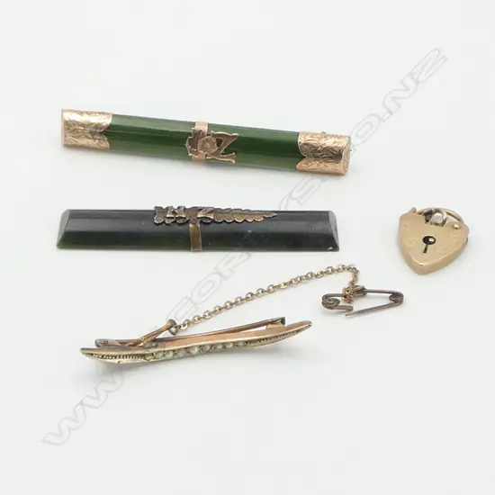 9ct GOLD HEART BRACELET CATCH + 9ct GOLD & PEARL CRESCENT BROOCH. 3.3gms + 2 pounamu & gold pces faulted