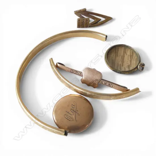 THREE PIECES SCRAP 9ct GOLD 8.85gms + OTHER PLATED PIECES