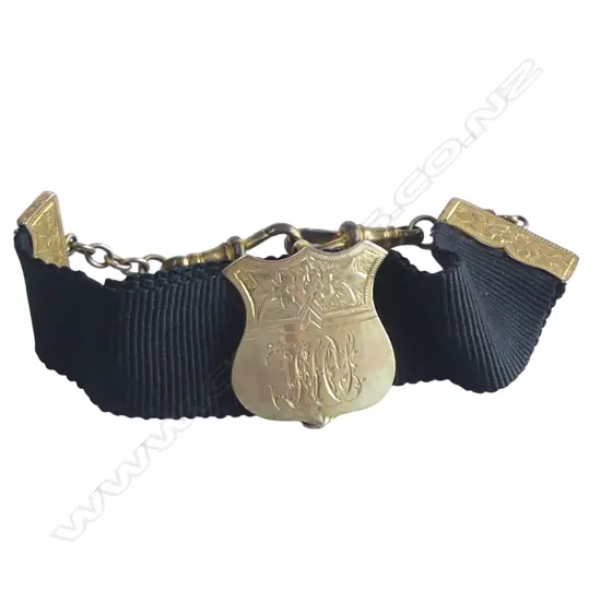 9CT ALBERTINA w. BLACK RIBBON FITTING AS A BRACELET L.190mm