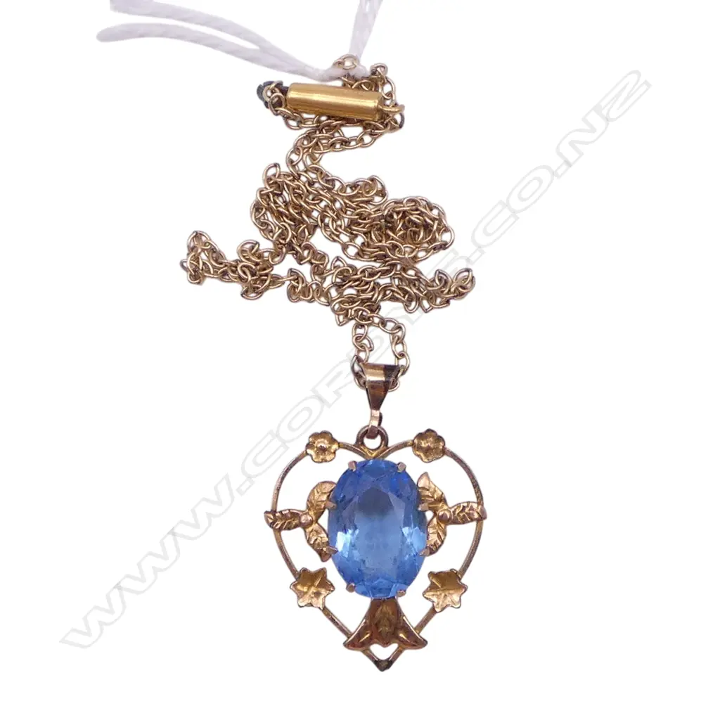 9CT EDWARDIAN BLUE STONE PENDANT NECKLACE, 3.8gms Image 1++