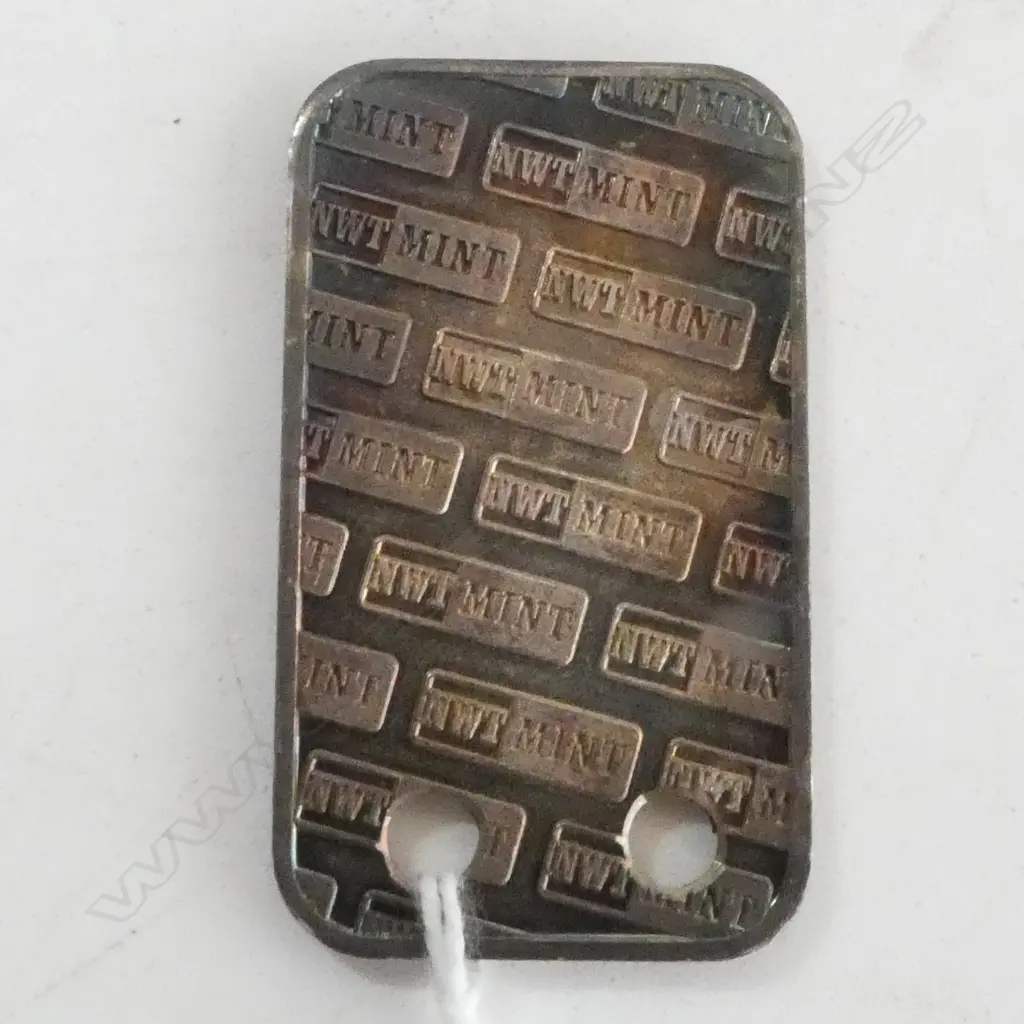 .999 FINE SILVER TROY OUNCE, NORTHWEST TERRITORIAL MINT 30gms Image 1++