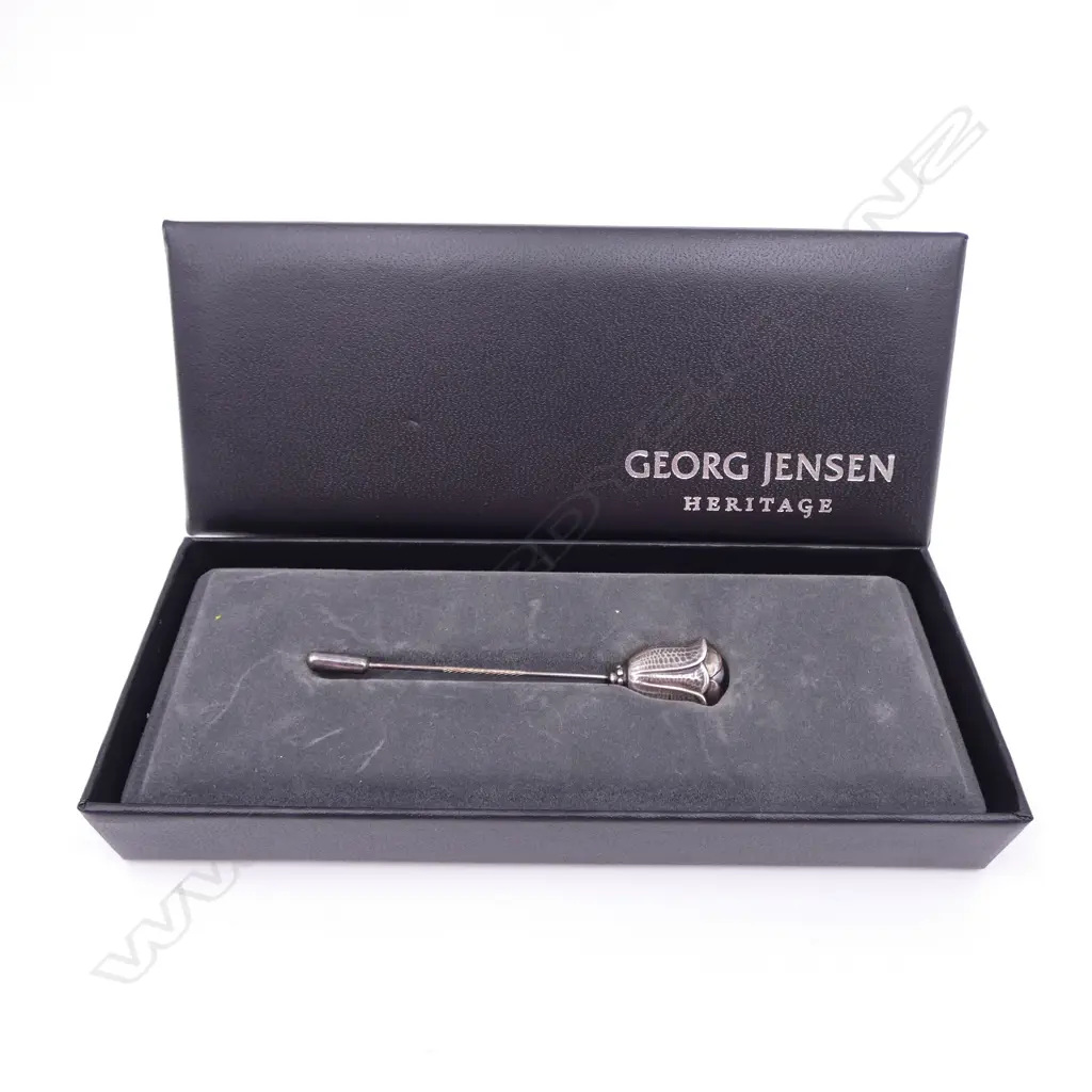 GEORG JENSEN STG SILVER HERITAGE PIN 2007 L.75mm, 9.1gms, BOXED Image 1++
