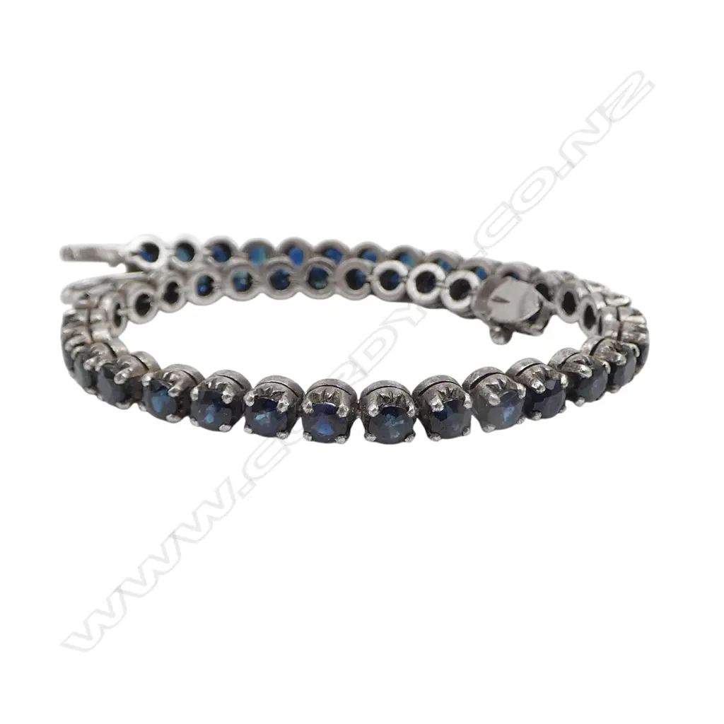 SILVER  DARK SAPPHIRE TENNIS STYLE BRACELET L.180mm 12 GRAMS Image 1++