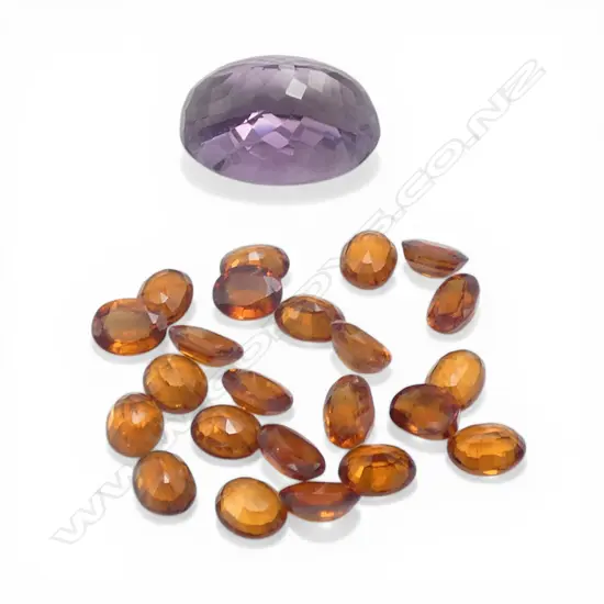 OVAL CUT AMETHYST 31.14ct & 23 ORANGE GARNET OVALS, 30.82ct